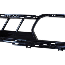Load image into Gallery viewer, BMW X6 G06 LCI M Sport front bumper grill 2023-2026 SUV 51118085657
