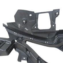 Load image into Gallery viewer, Renault Captur Grill front bumper upper grill fitting 2020-23 Genuine 620365678R

