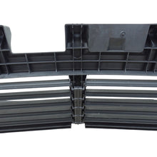 Load image into Gallery viewer, Volvo XC40 front bumper lower grill 2022-2024 5 Door SUV Genuine 32136098
